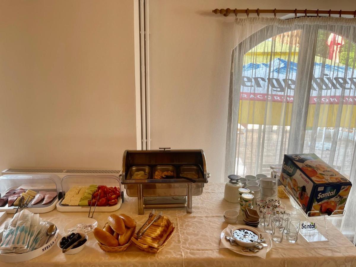 Hotel Casa Cartianu Târgu Jiu Zewnętrze zdjęcie